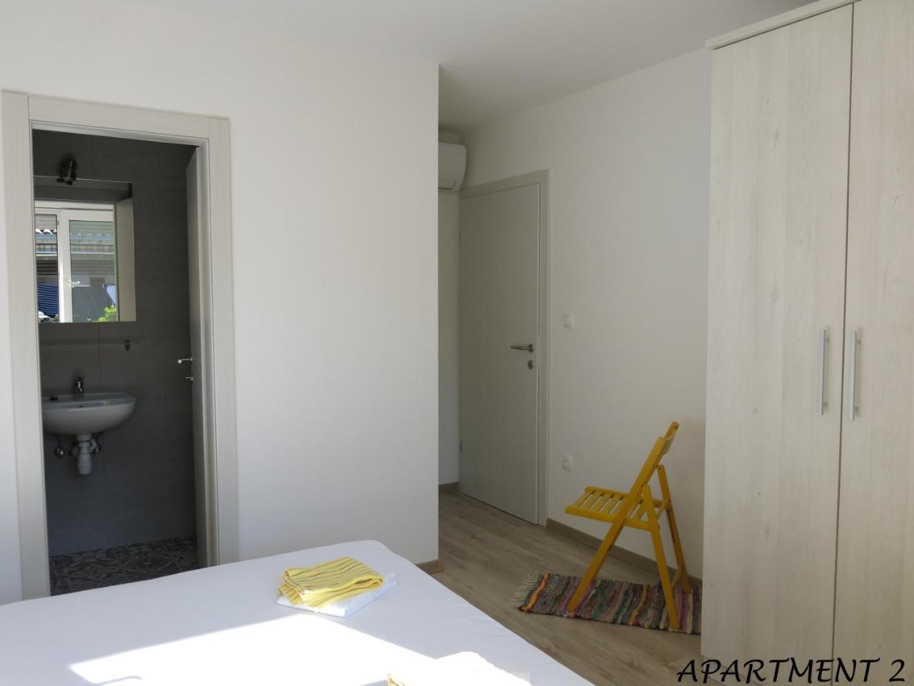 Apartments Luka Трогир Экстерьер фото