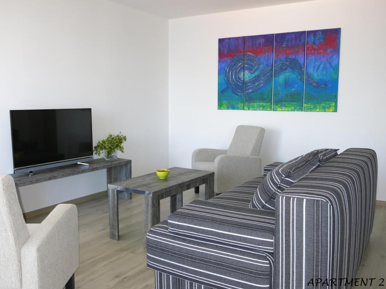 Apartments Luka Трогир Экстерьер фото